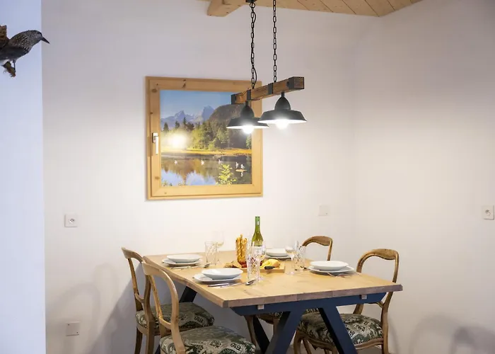 Chasa Chavrioel Apartment